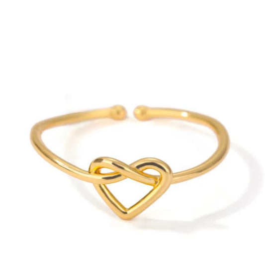 HYVALO | Heart Knot Ring